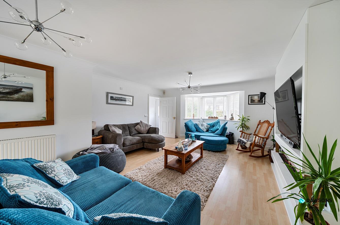 Waverley Drive, Mumbles, Swansea, SA3 5SY